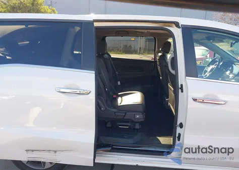 2018 Honda Odyssey Touring из США, поврежденный, VIN 5FNRL6H87JB058038